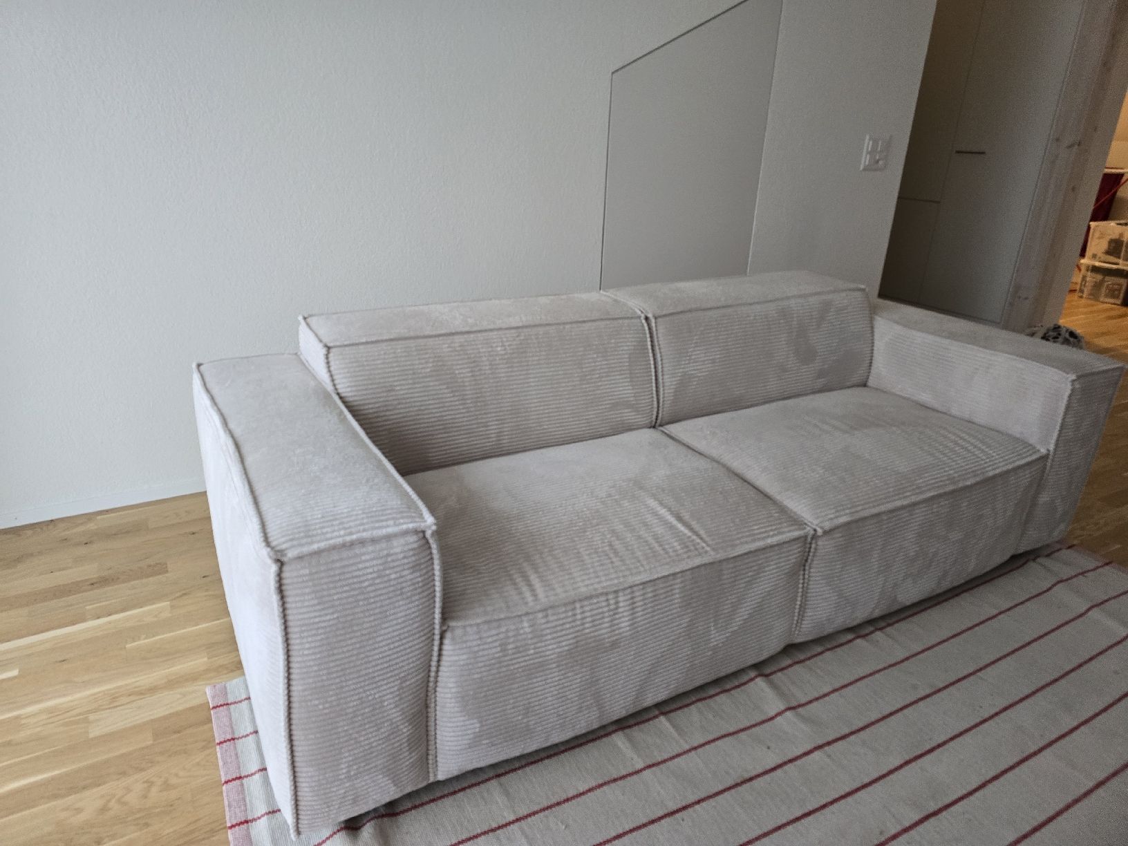 Divani: Cord-Sofa von Studio Copenhagen (Modell "KINX"), Beige – Nuovo (secondo la descrizione) da Bern venduto da Aemtseege 3