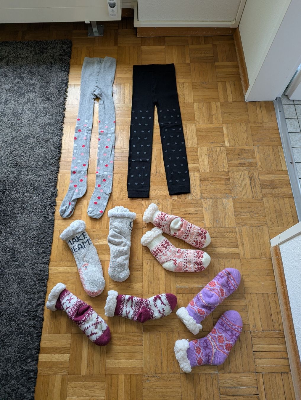 C&A Lotti & Set di vestiti: Mädchen Kleiderset Grösse 122-128 – Usato da Lengnau AG venduto da sus_znf9 3