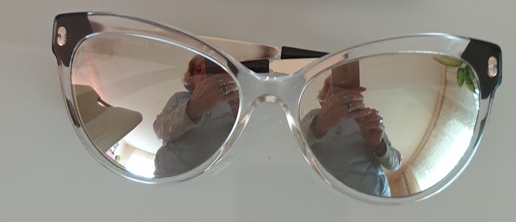 Versace Occhiali & Lenti: Top Versace Sonnenbrille mit Silber wunderschön – Nuovo (secondo la descrizione) da Zürich venduto da bre_22v9