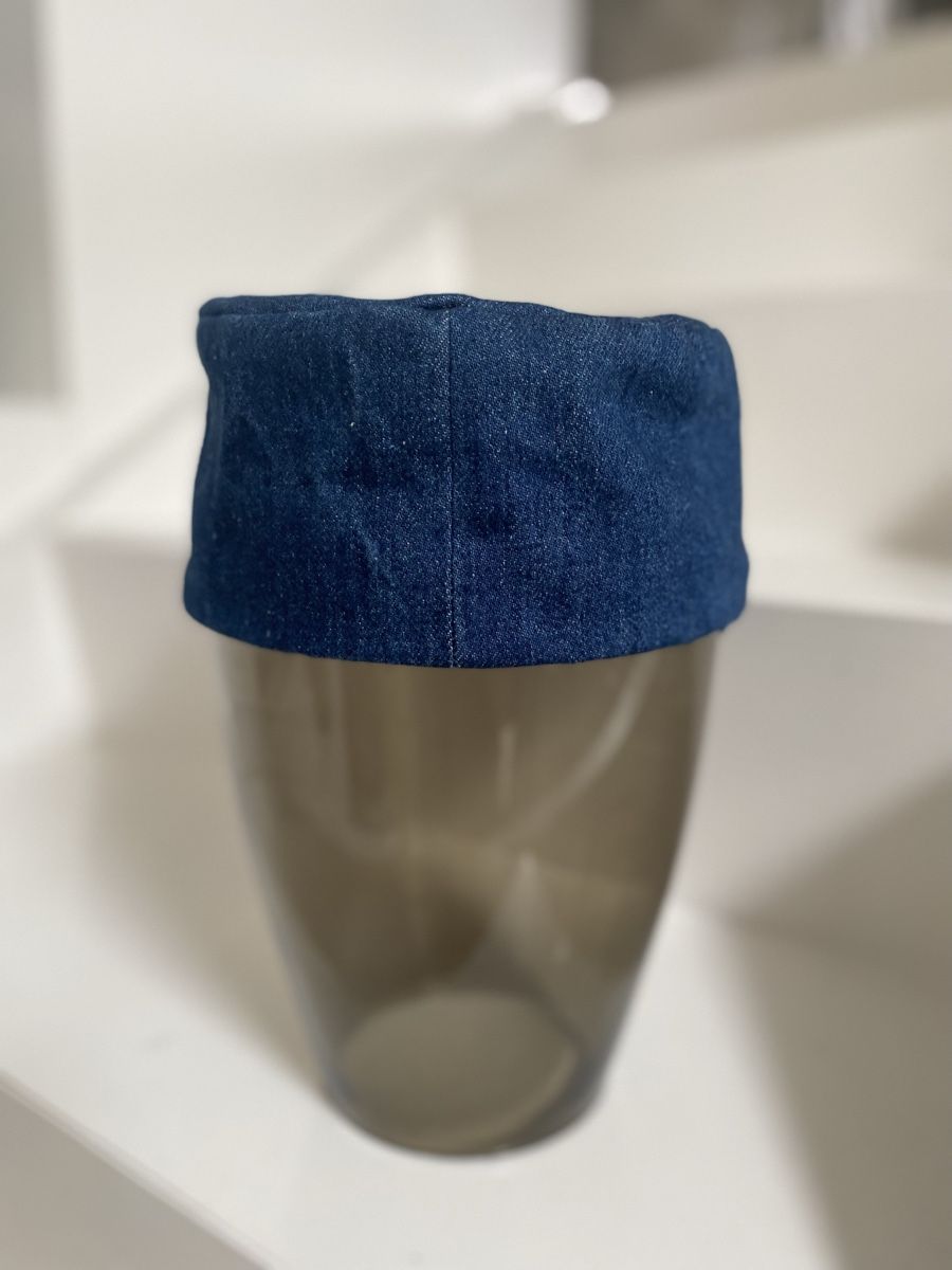 Altro in  Abbigliamento & Accessori: Fiona Bennett Jeans Cap mit Stern aus Diamanten – Usato da Thalwil venduto da Alice015 3