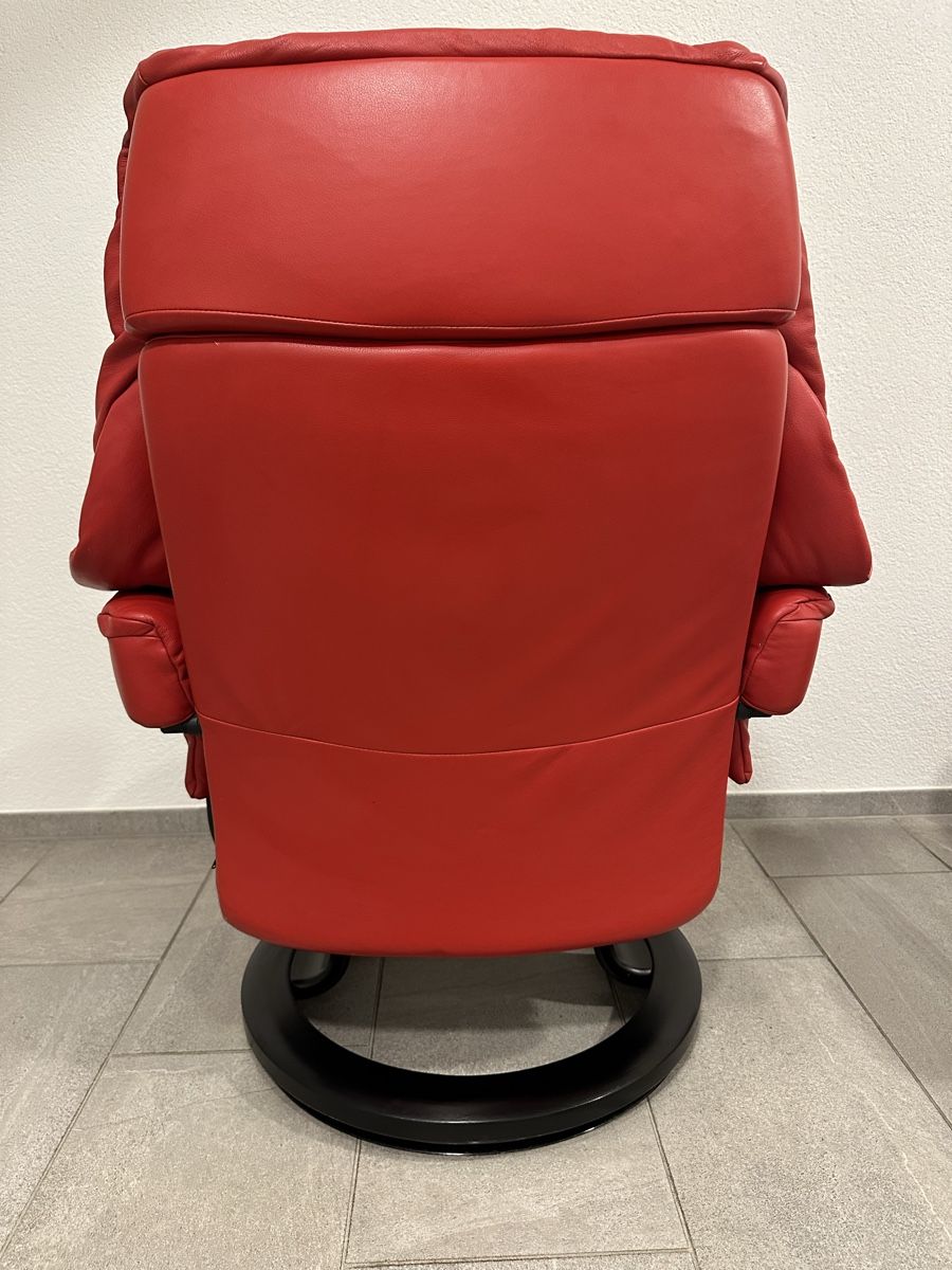 Stressless Poltrone: Stressless Sessel inkl. Hocker – Usato da Biberist venduto da tob_r9tj 4