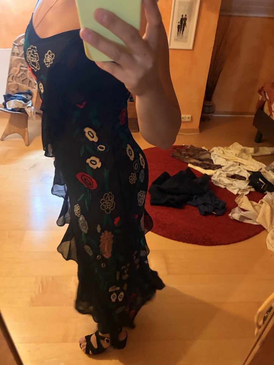 Vestiti: Robe avec broderie et perles – Nuovo (secondo la descrizione) da Lavigny venduto da Lea_9rxv 5