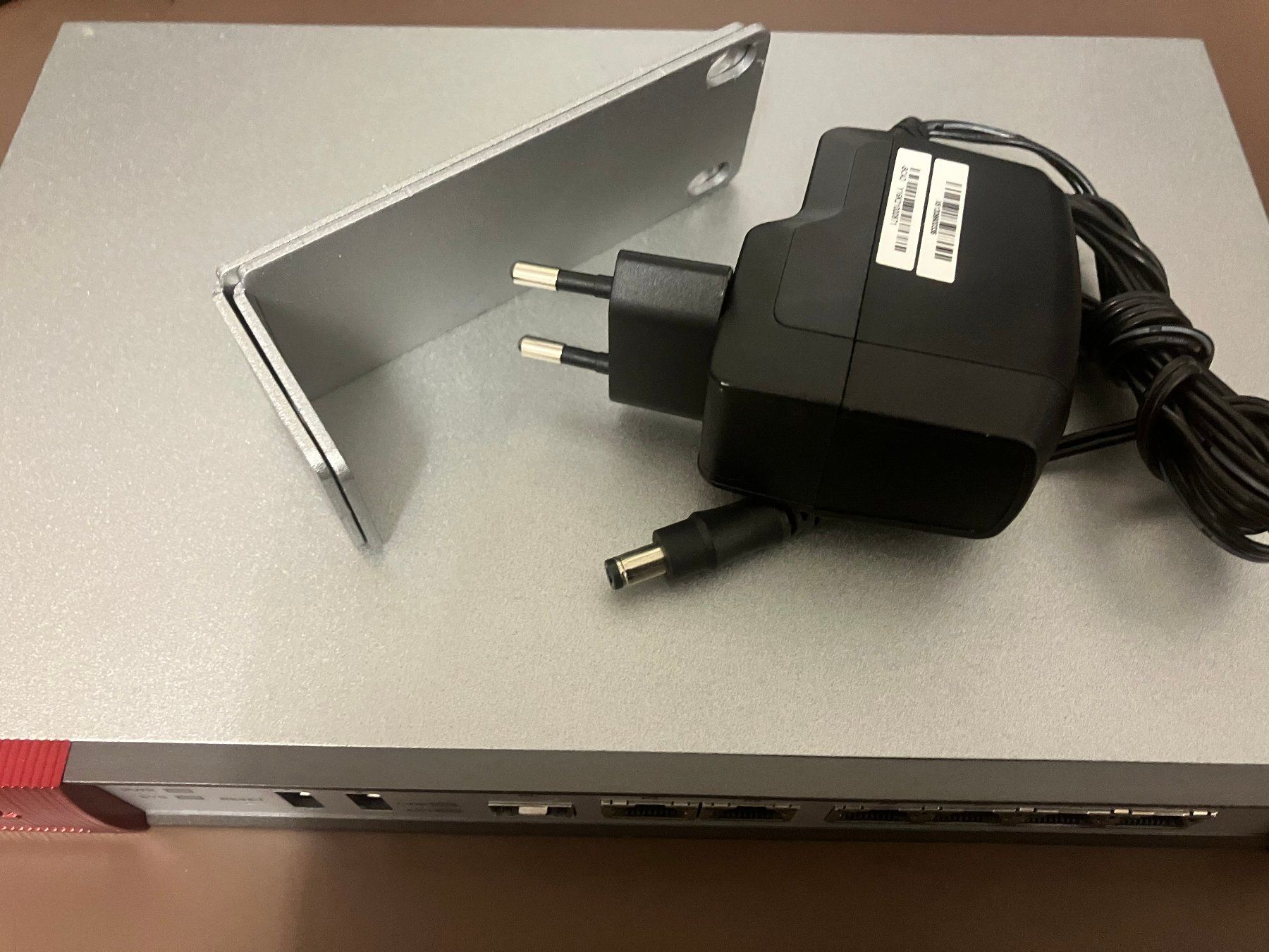 Zyxel Firewall: Zyxel USG FLEX 200 – Usato da Würenlos venduto da soleinvictus 2