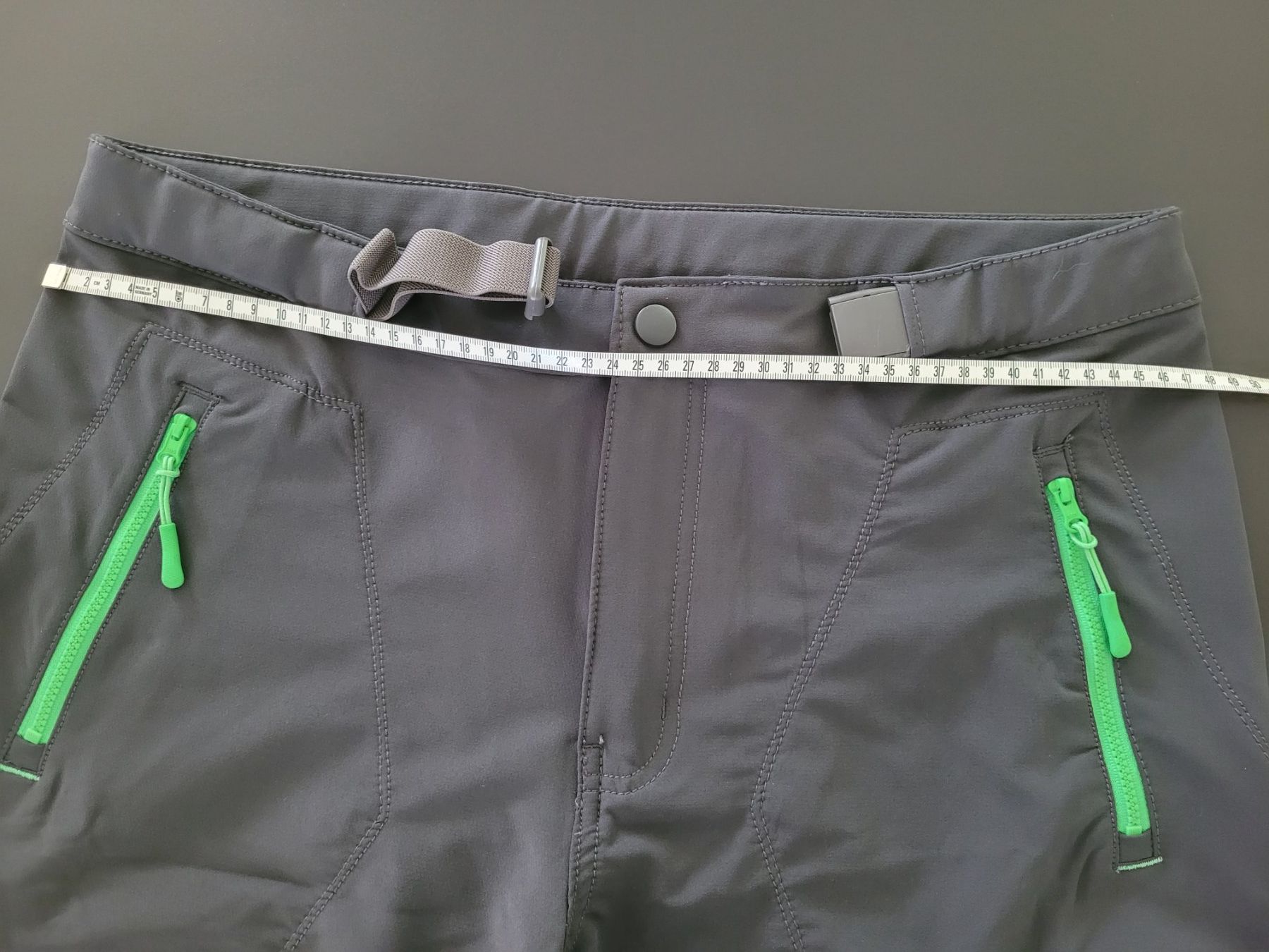 Pantaloni: Bermudas 50 – Usato da Berneck venduto da zauberfeee 3