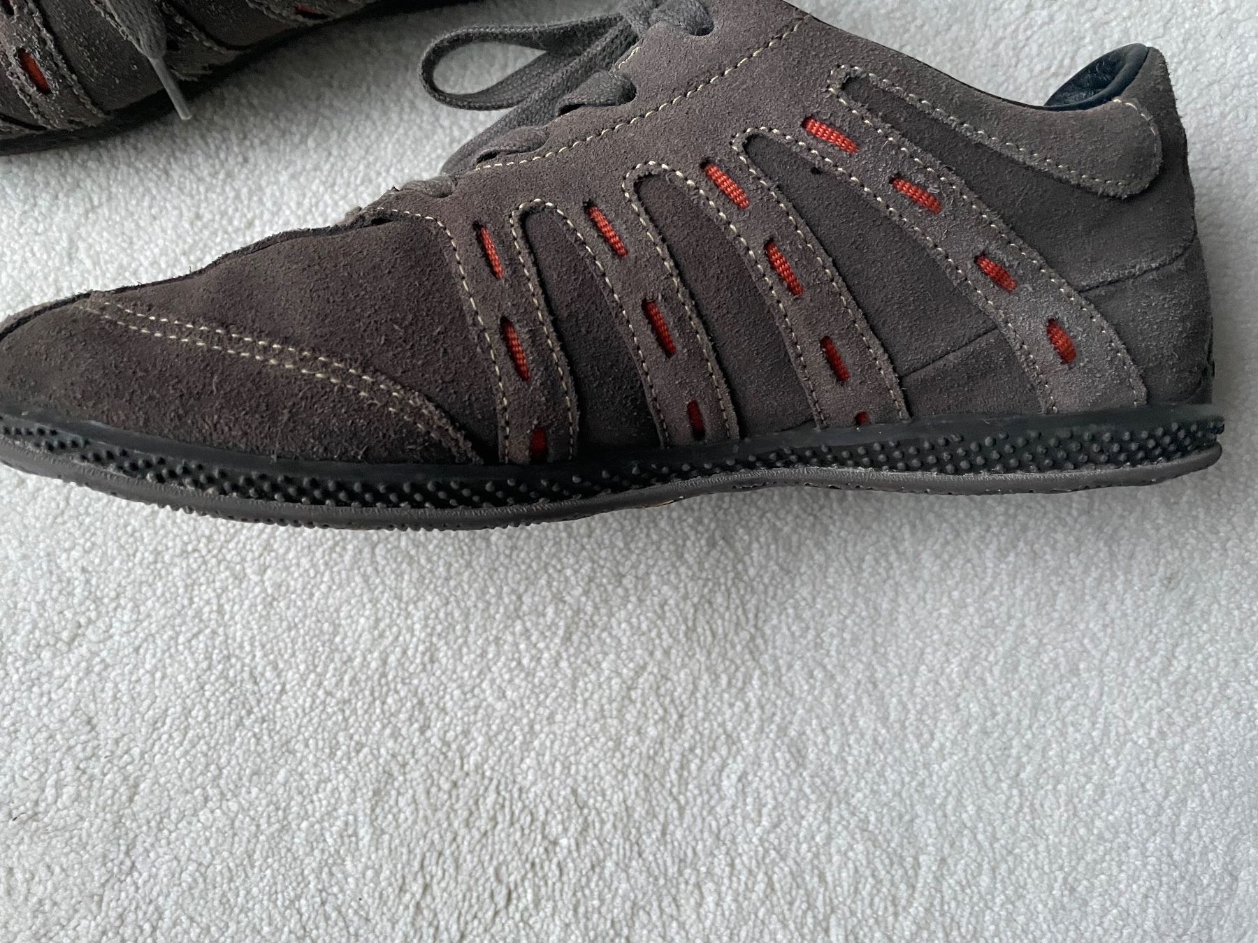 Scarpe da donna: GEOX Sneaker – Usato da Uzwil venduto da rosgi22 2