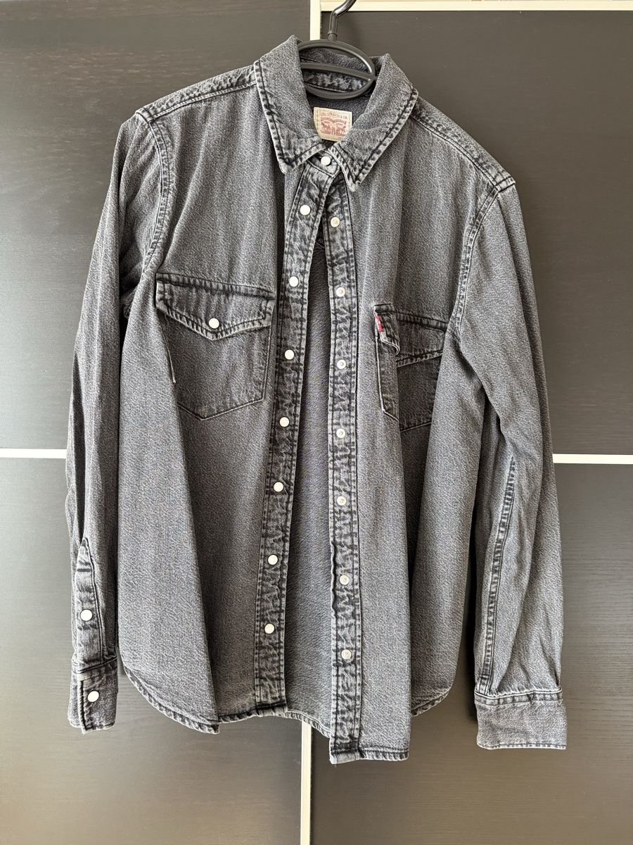 Levi's Camicette: Levi's Hemdbluse, Gr. S, anthrazit - neuwertig! – Nuovo (secondo la descrizione) da Pfäffikon ZH venduto da ninawe01