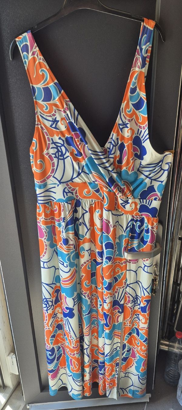 Vestiti: Kleid – Nuovo (secondo la descrizione) da Wislikofen venduto da Ana.Gomes 3