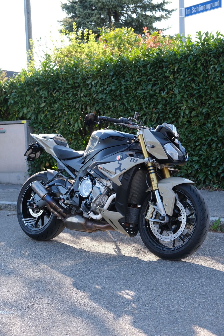 BMW Strada: BMW S1000R Top Zustand – Usato da Zürich venduto da nan_mf8c 1