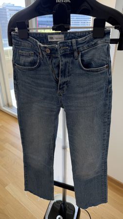 Zara jeans