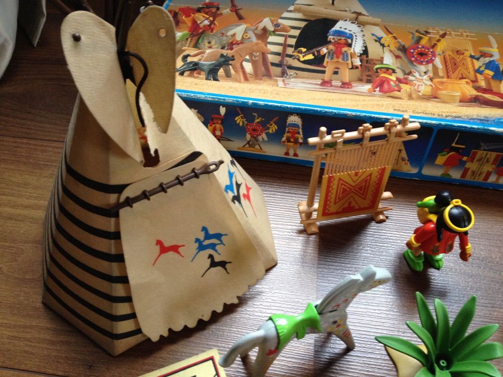 Playmobil 3733 - Base De Tipi Pour Campement Indien - Pièce Vintage - Occasion Très Bon état