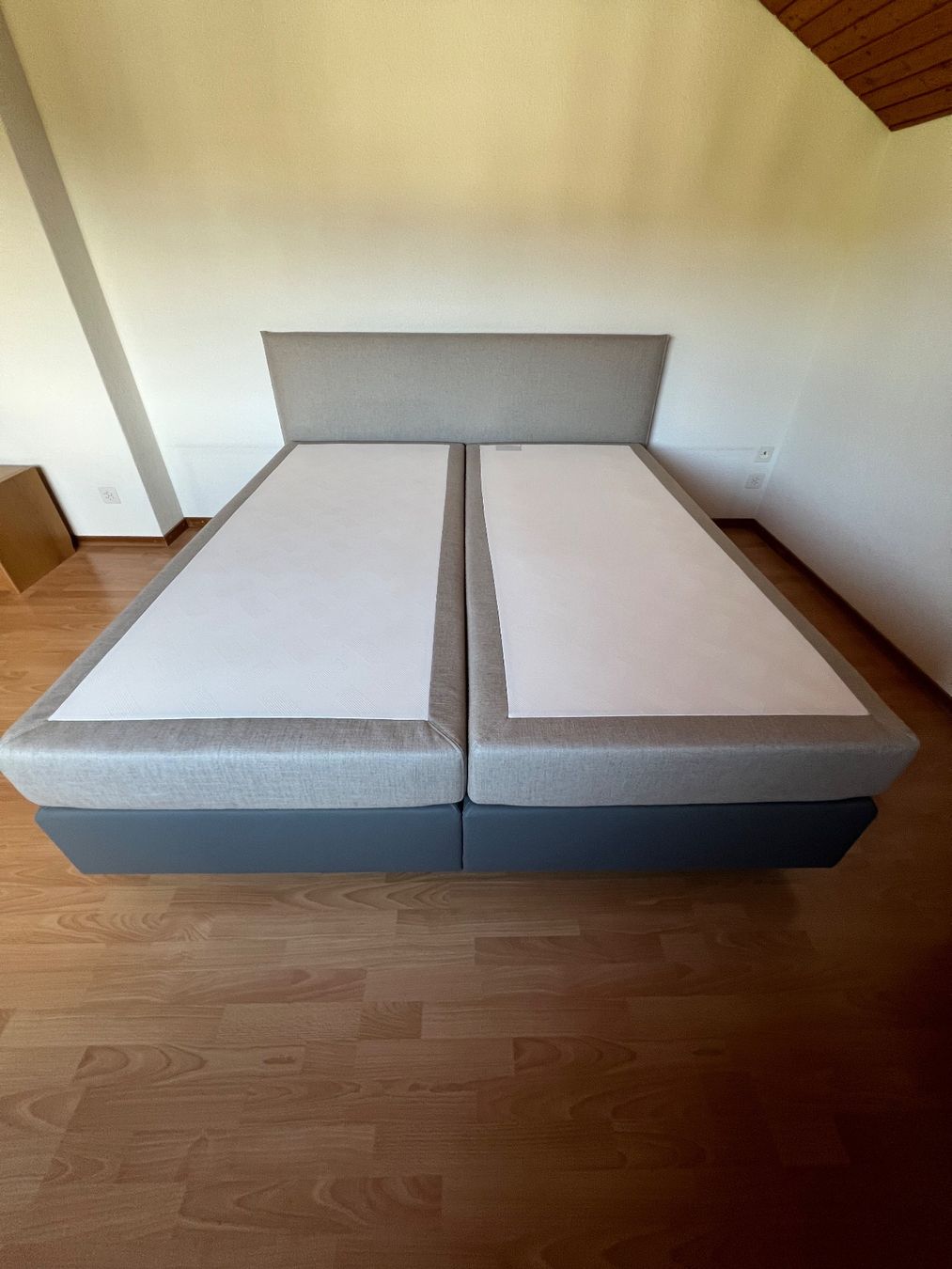 Lits: Superba Boxspringbett 180x200 – D'occasion à Düdingen par Sonw76 3