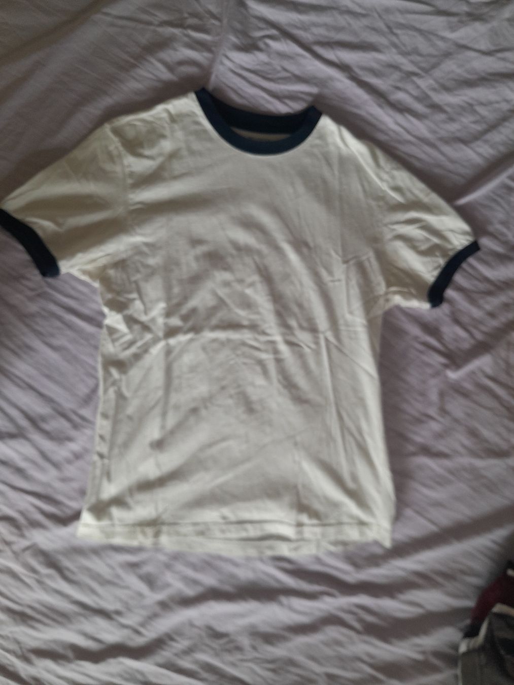 T-shirt: Ringer t-shirt taille S – Usato da Genève venduto da ang_fd8z