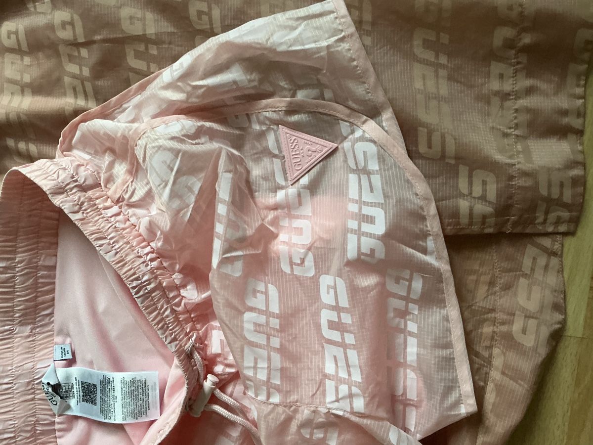 Guess Completi & Tailleur: Jacke, Shorts – Nuovo (secondo la descrizione) da St.Gallen venduto da nat_7n75 6