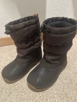 Winterstiefel gefüttert  in gutem Zustand (grösse ca. 30/31)