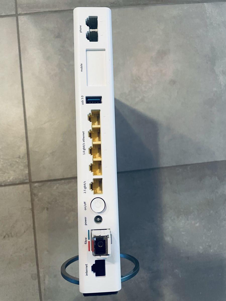Swisscom Modems & Routeurs: Internet box 3 Swisscom – D'occasion à Cressier NE par davidneuch 1