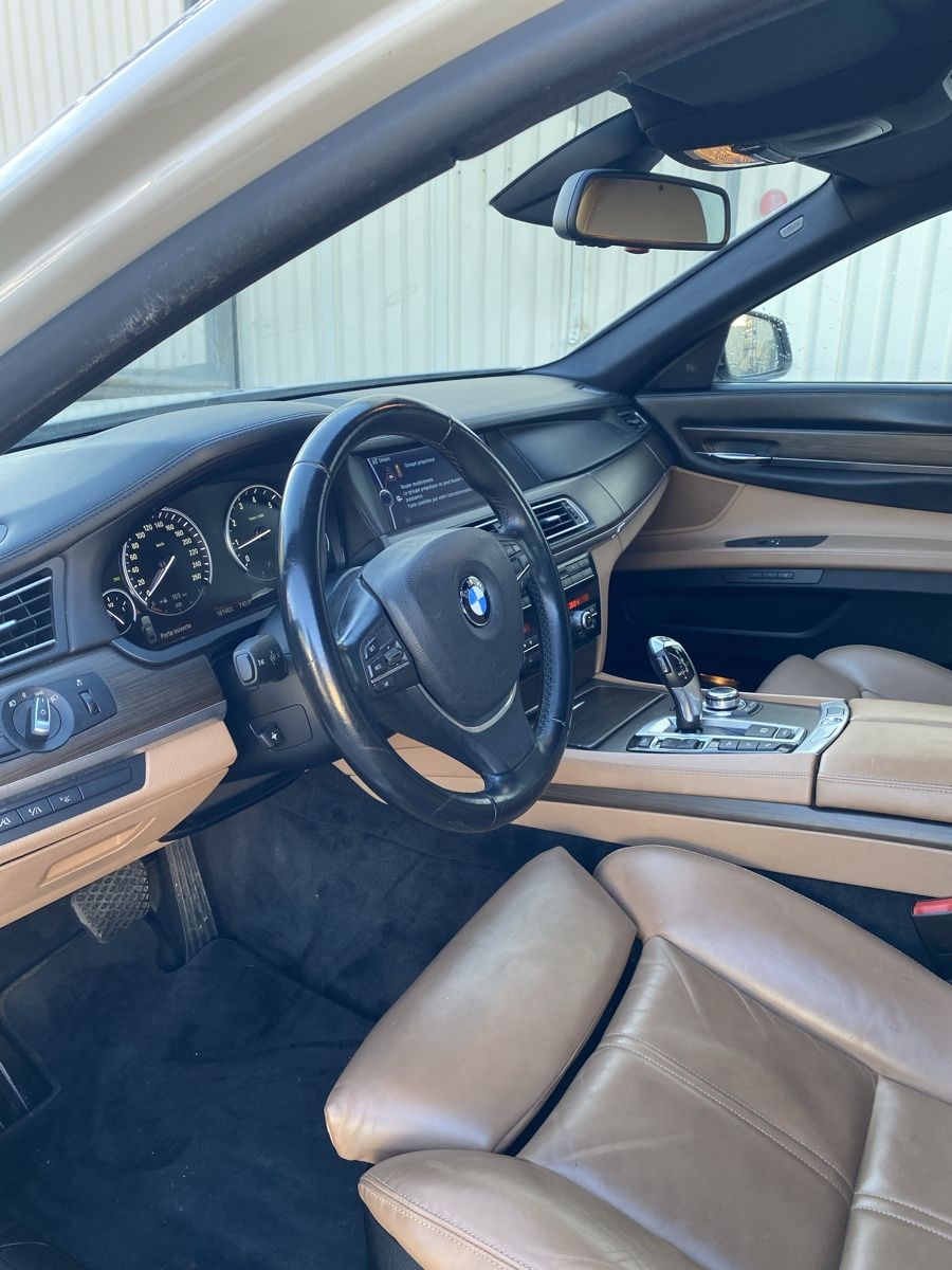 BMW Automobili: BMW 750i xDrive – Usato da Denges venduto da tin_2fxr 8