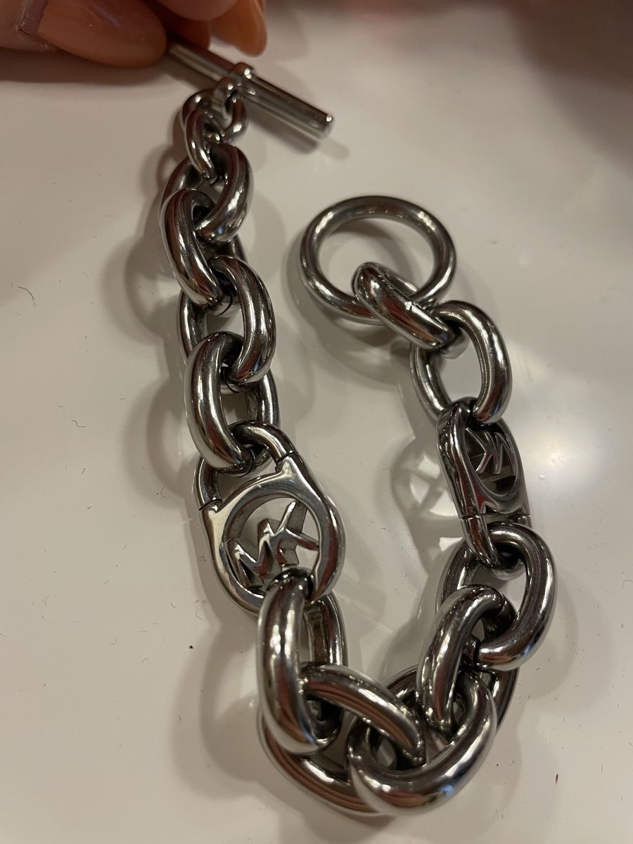 Michael Kors Bracciali & Braccialetti: Michael Kors Armband, Silber, Neuwertig! – Nuovo (secondo la descrizione) da Buchs AG venduto da vec_82fw 1