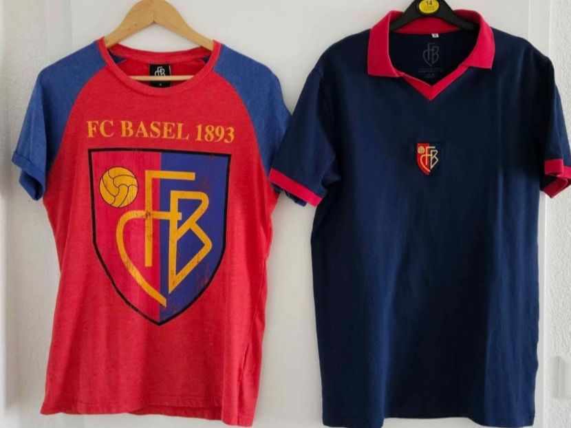 FC Basel T-shirt: Fc Basel Fanshop Shirts Grösse M – Usato da Härkingen venduto da AndHu_90