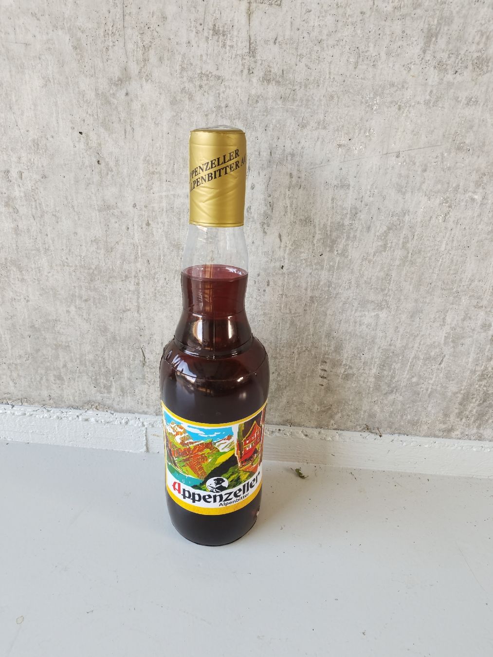 Bottiglie: Appenzeller Alpenbitter Luftflasche – Usato da seon venduto da Betttuner
