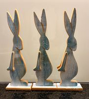 3 Osterhasen aus Holz blau gewischt neuwertiger Zustand