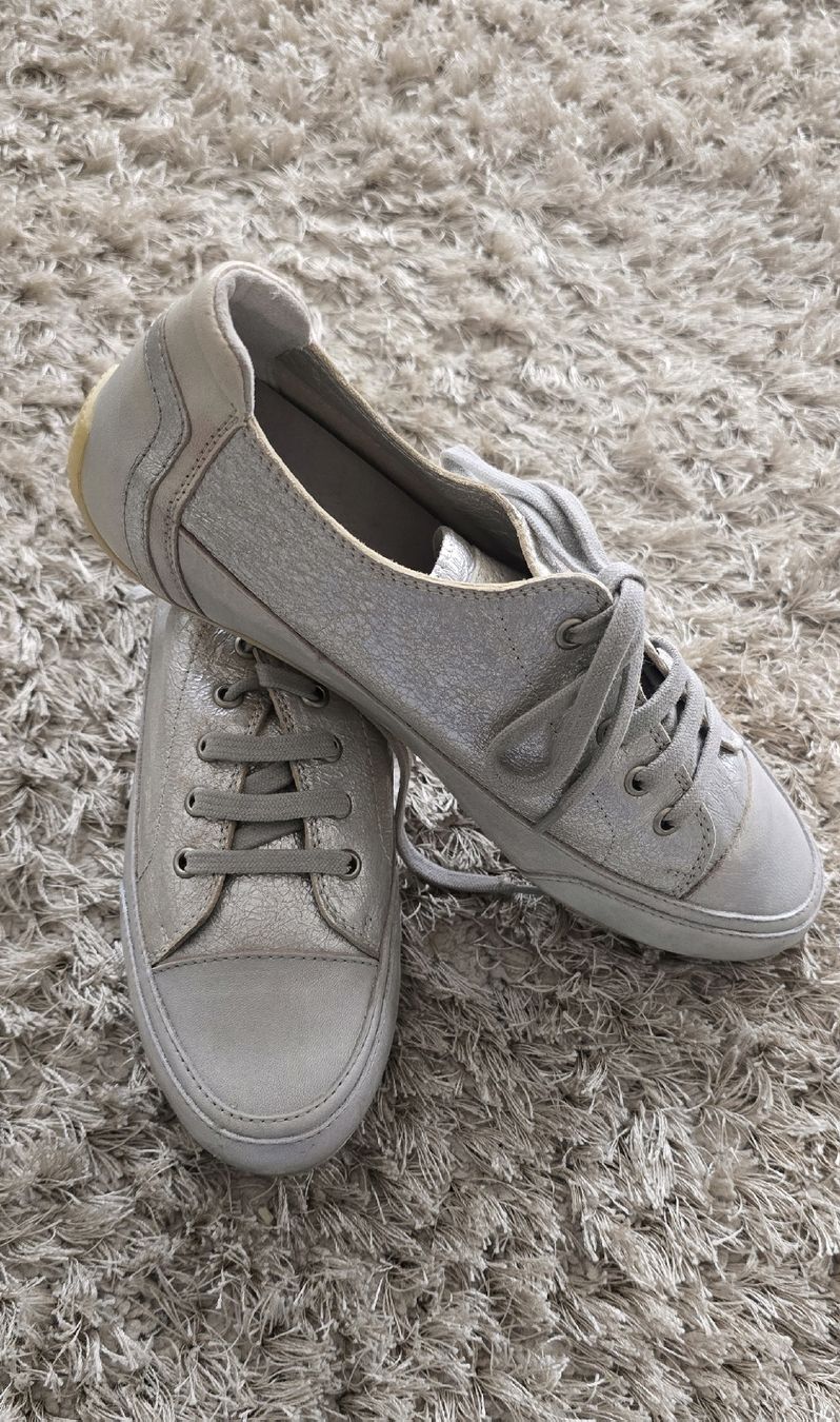 Cooper Scarpe da donna: Candice Cooper Silber Sneakers Gr.38 – Usato da Herzogenbuchsee venduto da closetflip 1