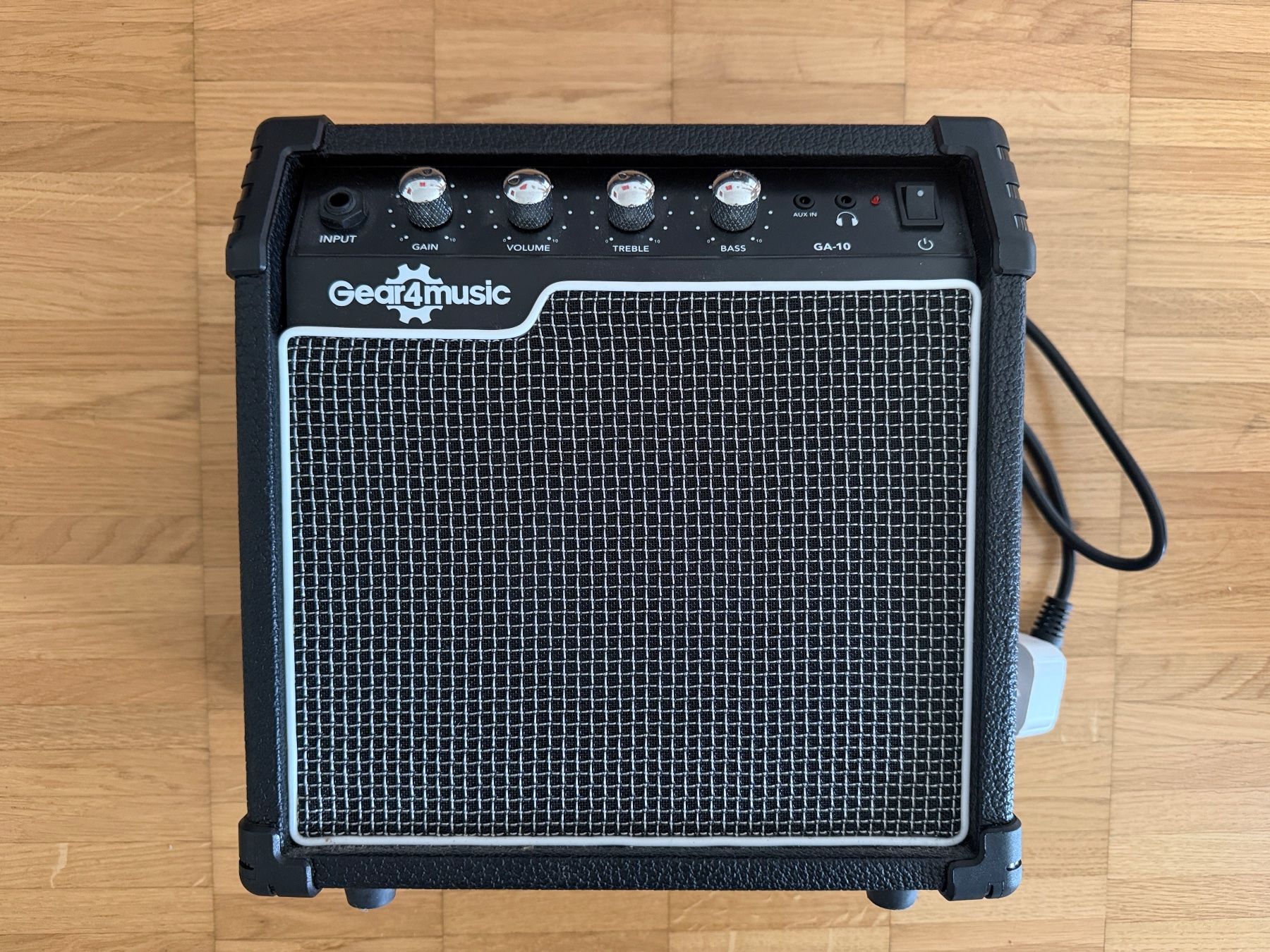 Instruments de musique: E-Gitarre Set mit Verstärker, Tasche & Kabel - Einsteiger... – D'occasion à Dulliken par E-24 1