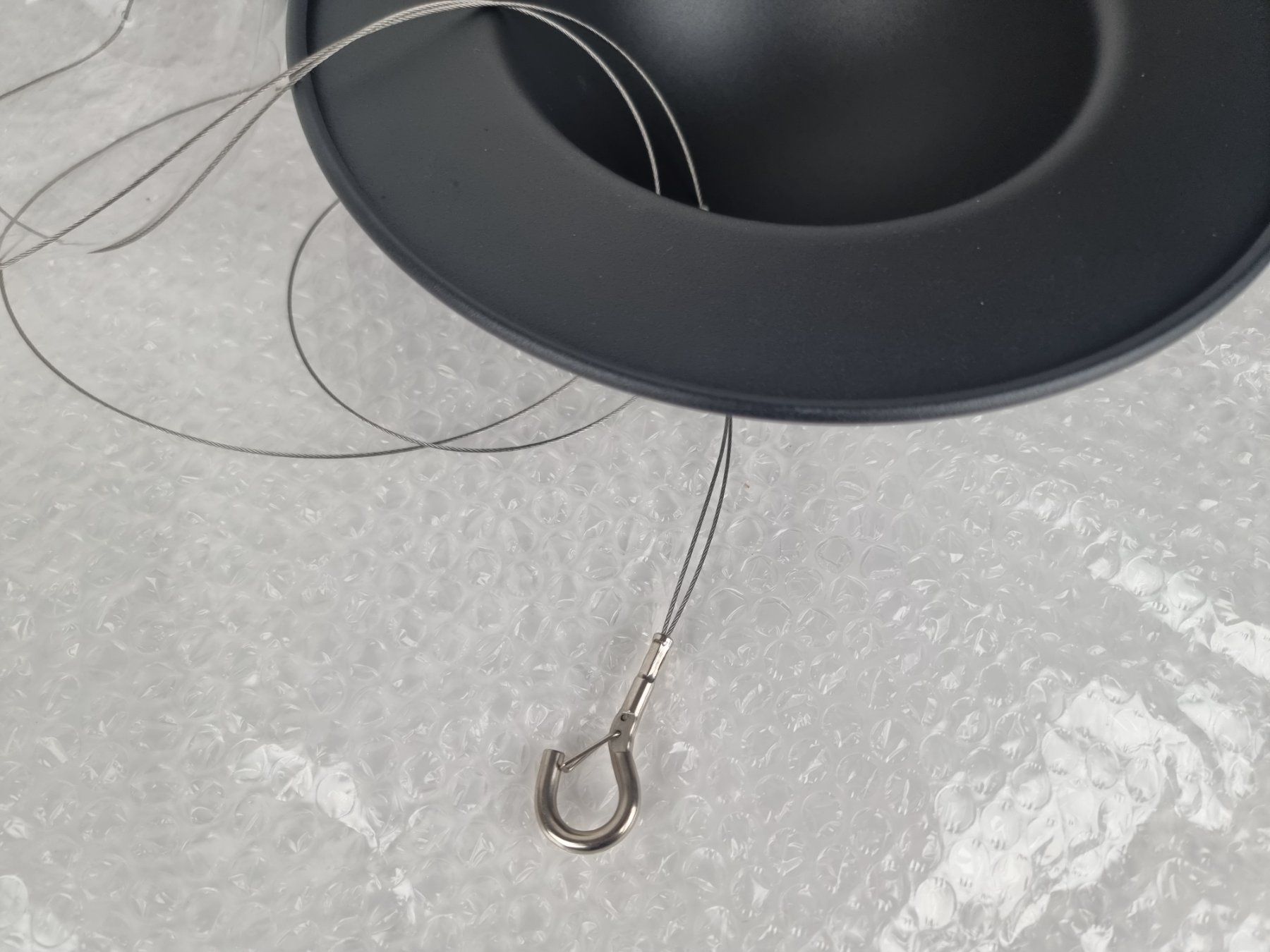 Casette per uccelli: eva trio Saturn Vogelfutterkugel, Set 2 Stück – Usato da Urtenen-Schönbühl venduto da Restwert_Schoenbuehl 5