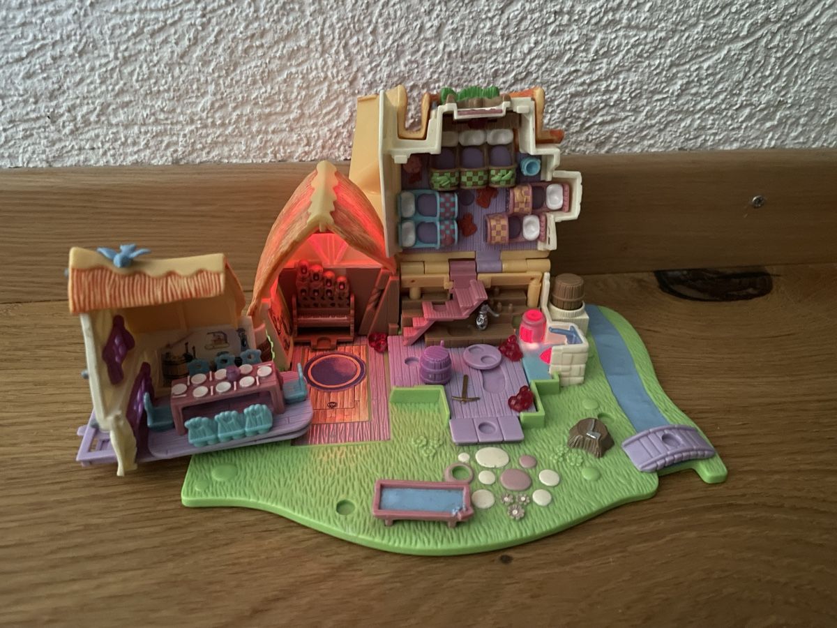Polly Pocket Giocattoli: Polly Pocket Haus Schneewittchen 1995 – Usato da Dörflingen venduto da Pazifiktaucher 1