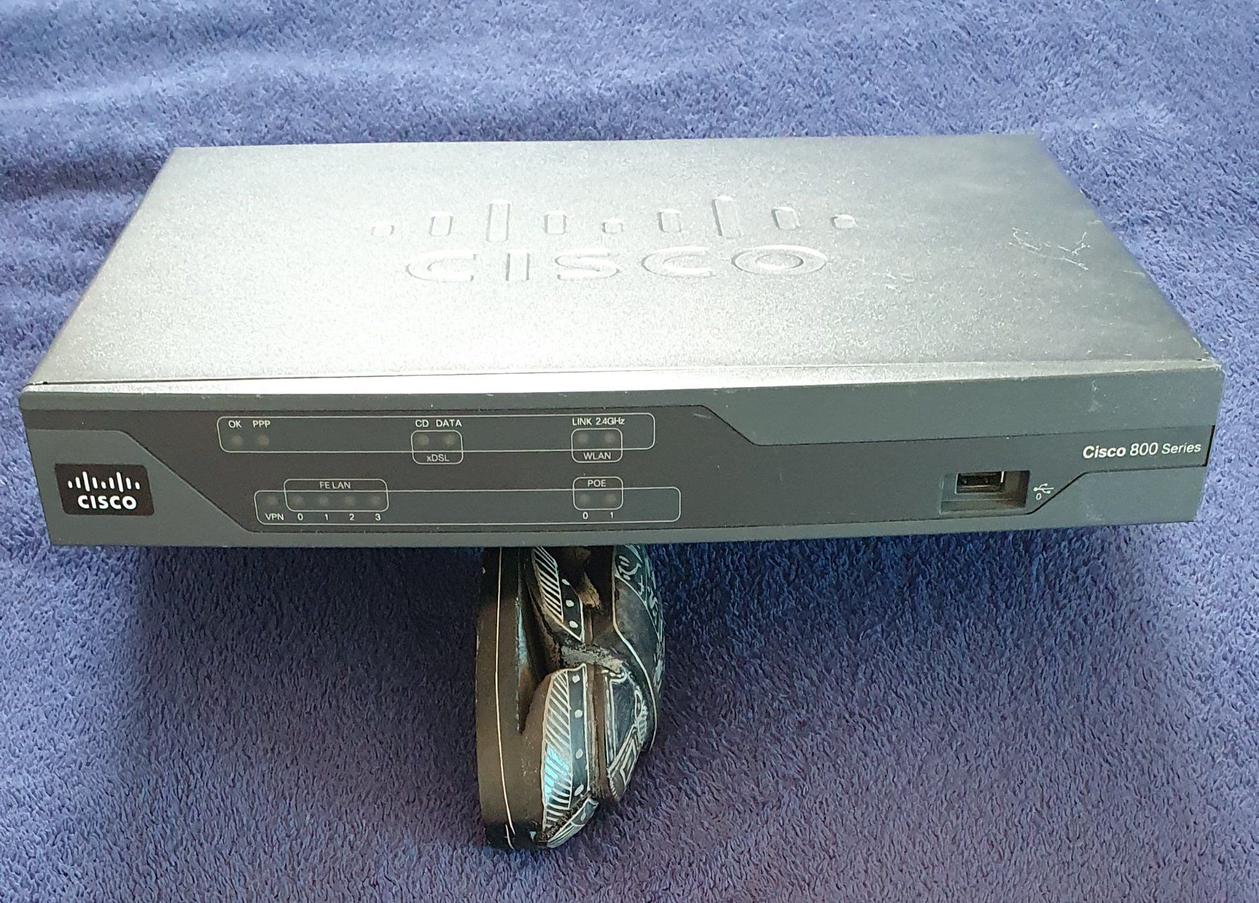 Cisco Modem & Router: Cisco 887 VA-M Integrated Service router – Usato da Erde venduto da zakleblanc