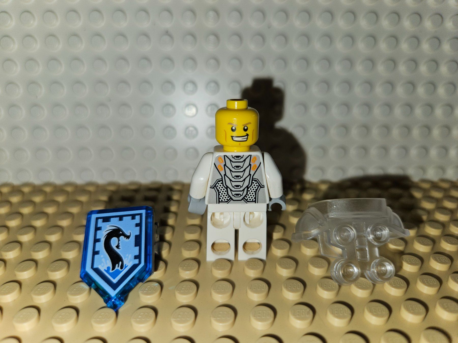 Lego Giocattoli: Lego Nexo Knights Lance – Usato da Kirchenthurnen venduto da Scratchy02 3