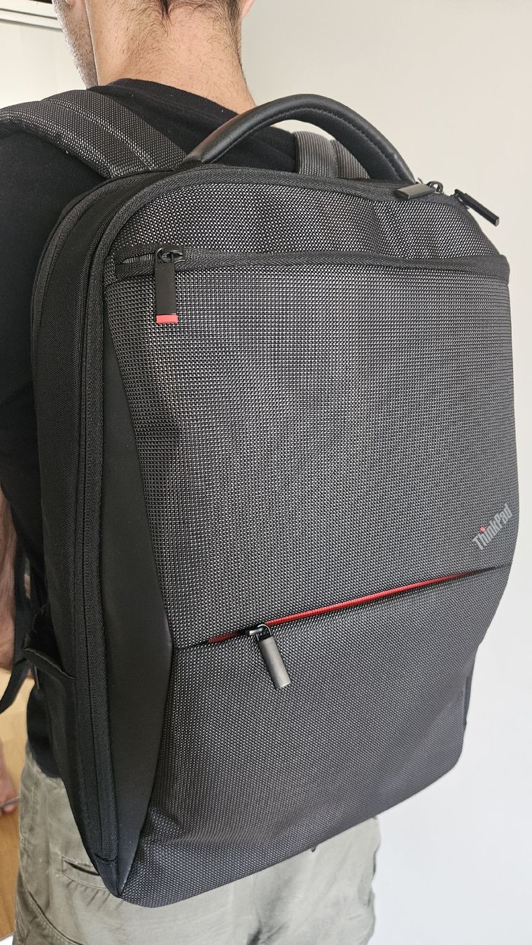 Lenovo Rucksäcke: ThinkPad Backpack Laptop Bag – Neu (gemäss Beschreibung) aus Zug von diana.bee
