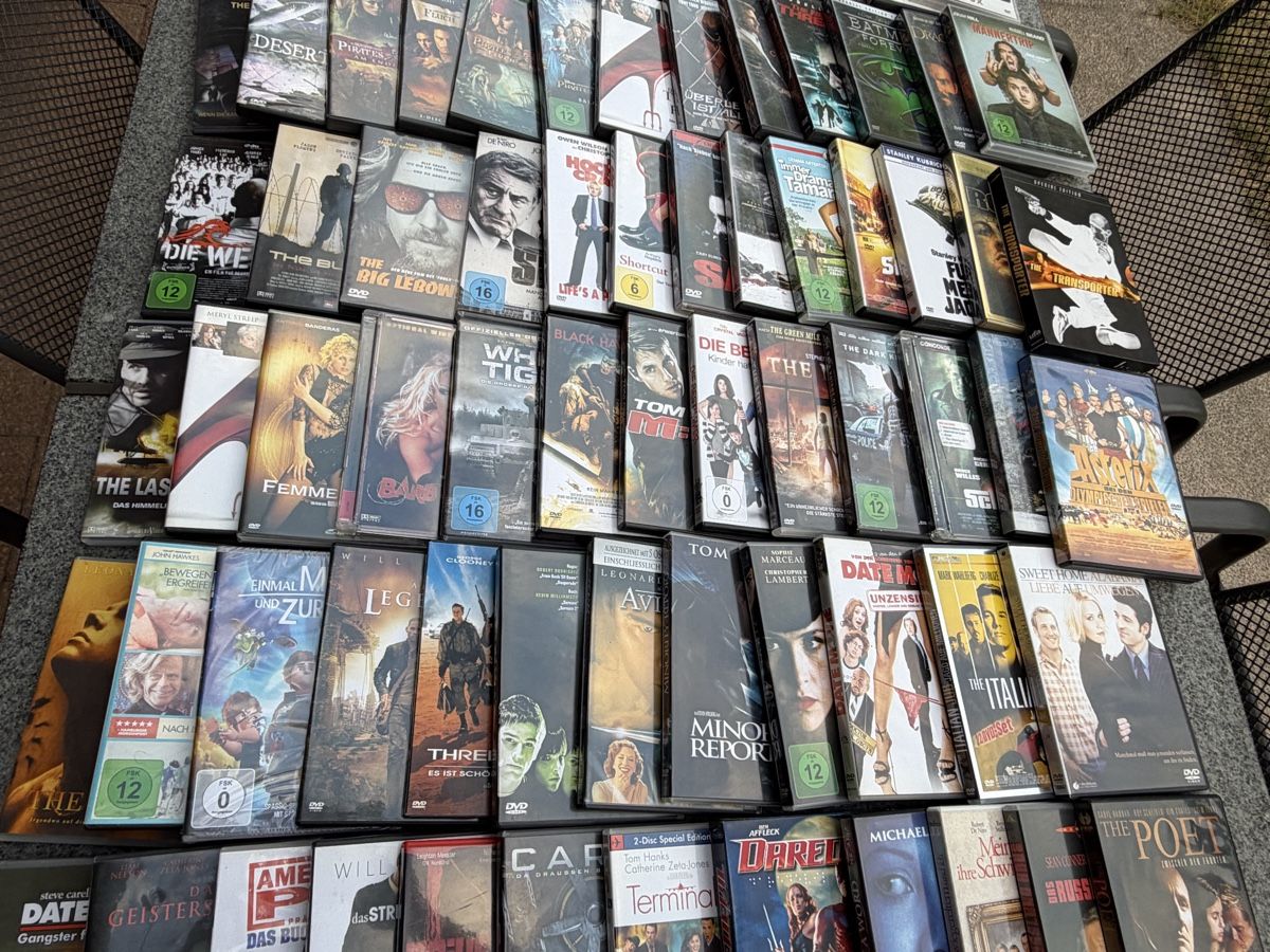 Tutti i DVDs: Ca 135 Stk DVD Filme Sammlung – Usato da Deitingen venduto da Himhip 2