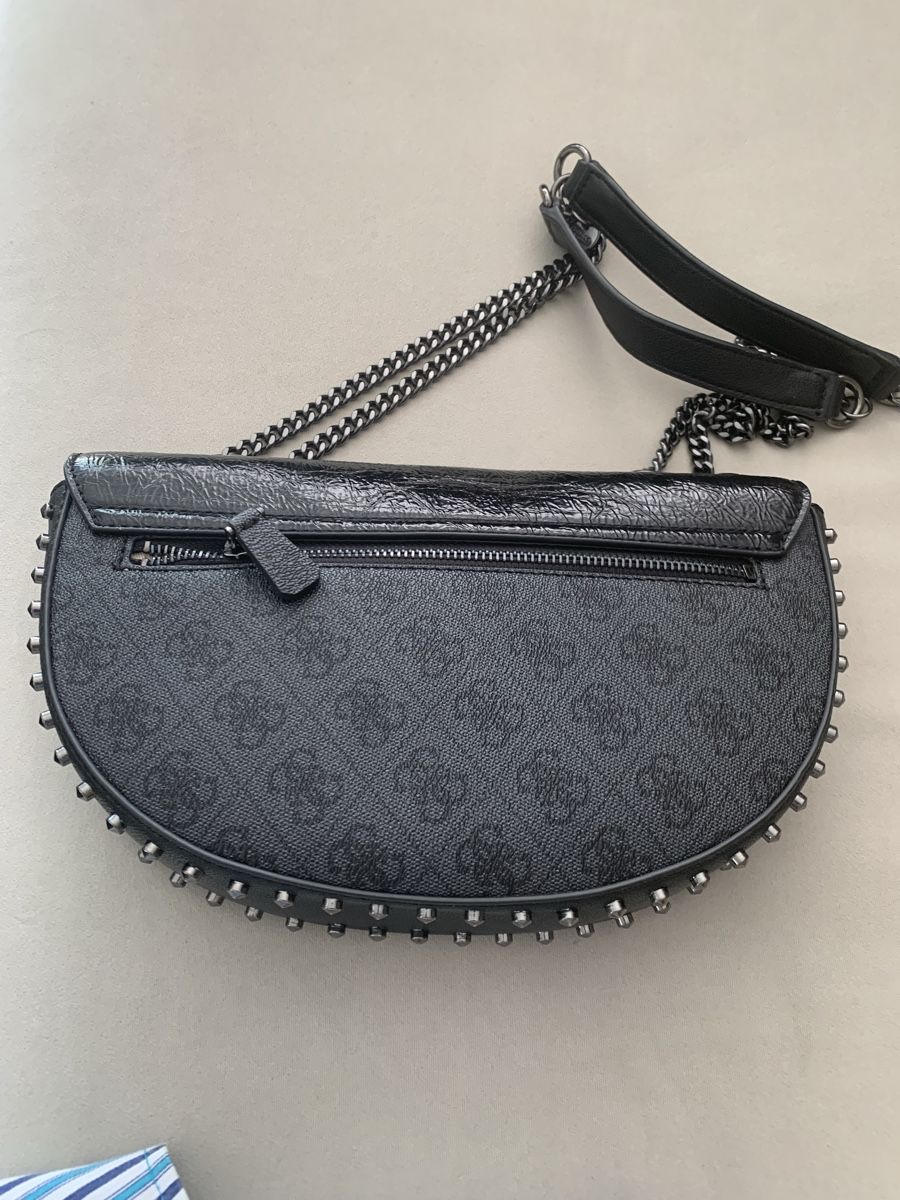 Guess Taschen für Damen: Guess Tasche  – Gebraucht aus Bergdietikon von zor_856j 3