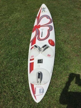 Surfboards & Schwimmbrette: Windsurf Board Bic Tabou 74 L. +2 Finnen – Gebraucht aus Mellingen von Browser67