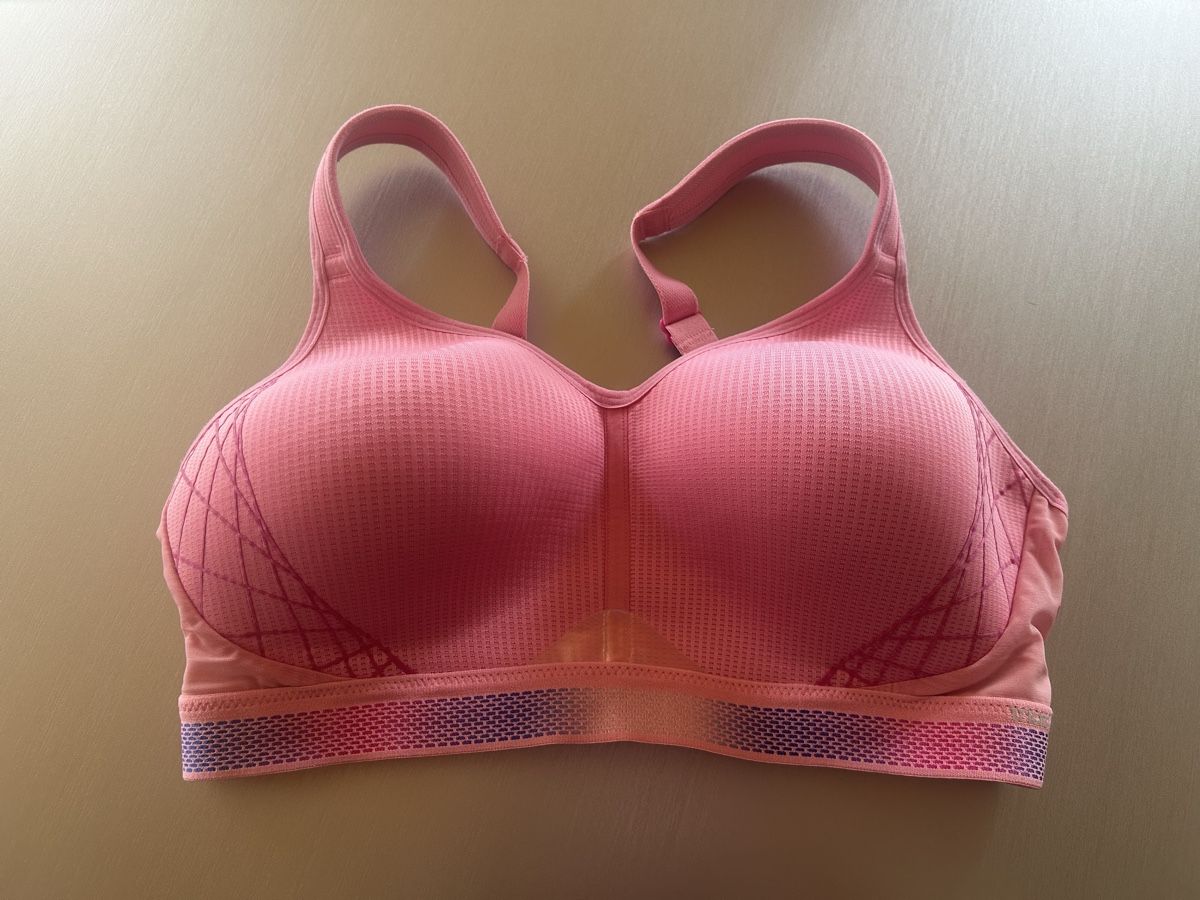 Altra biancheria intima: Triumph triactiom D80 – Usato da Sils im Domleschg venduto da preski76