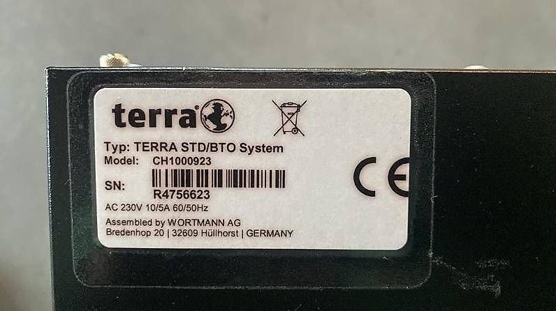 Alimentazione elettrica: TERRA WORKSTATION 7300 / Serien-Nr. R4756623 – Usato da Gelterkinden venduto da Laborplaner 2