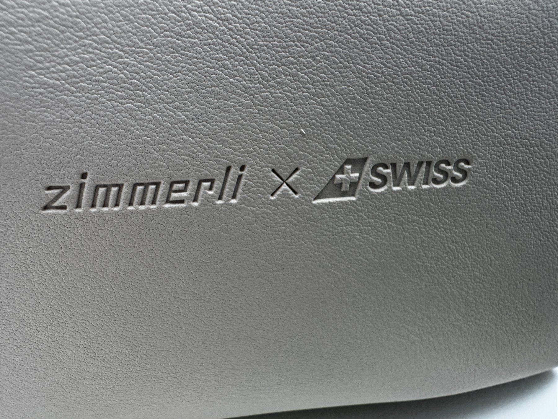 Custodie per cosmetici: SWISS First Class Necessaire Beige, Fabrikneu Ungebraucht – Nuovo e nell'imballaggio originale da Unterengstringen venduto da Tnovus 4