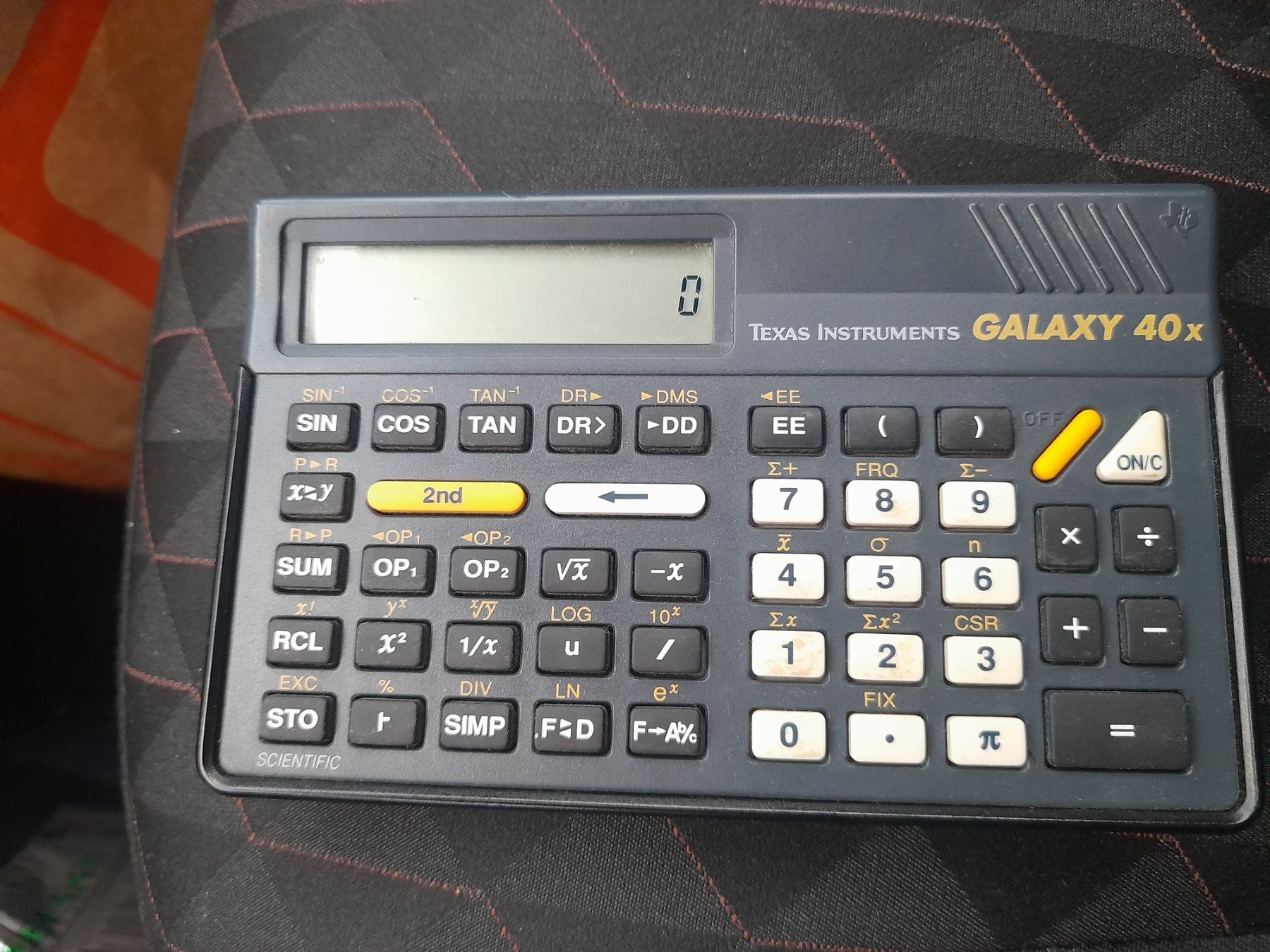 Texas Instruments Taschenrechner: Taschenrechner Texas Instruments GALAXY 40x – Gebraucht aus Lustmühle von chevi03