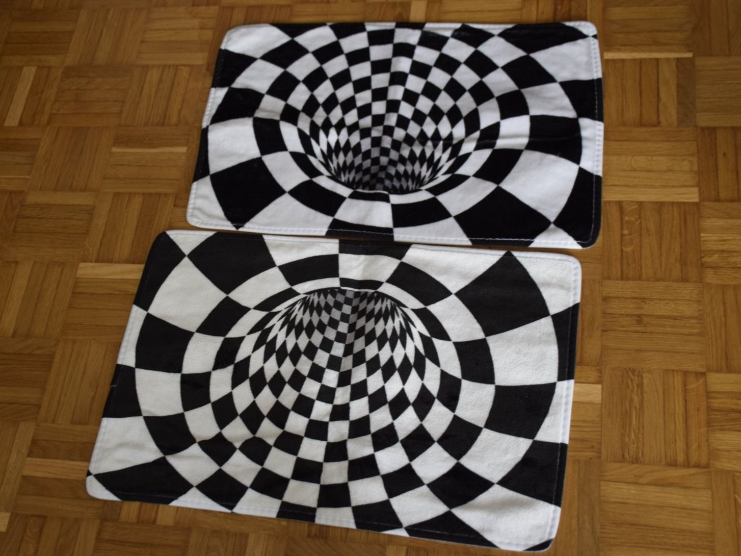 Tappetini fitness: Set 3D Badeteppich 59 x 39 cm – Usato da Wetzikon ZH venduto da Wetzicardo25 2