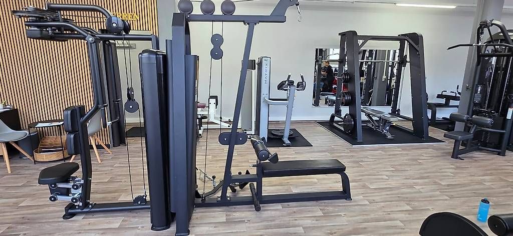Hometrainer: LowRow / Latzug – Usato da Reinach BL venduto da inf_2lmk