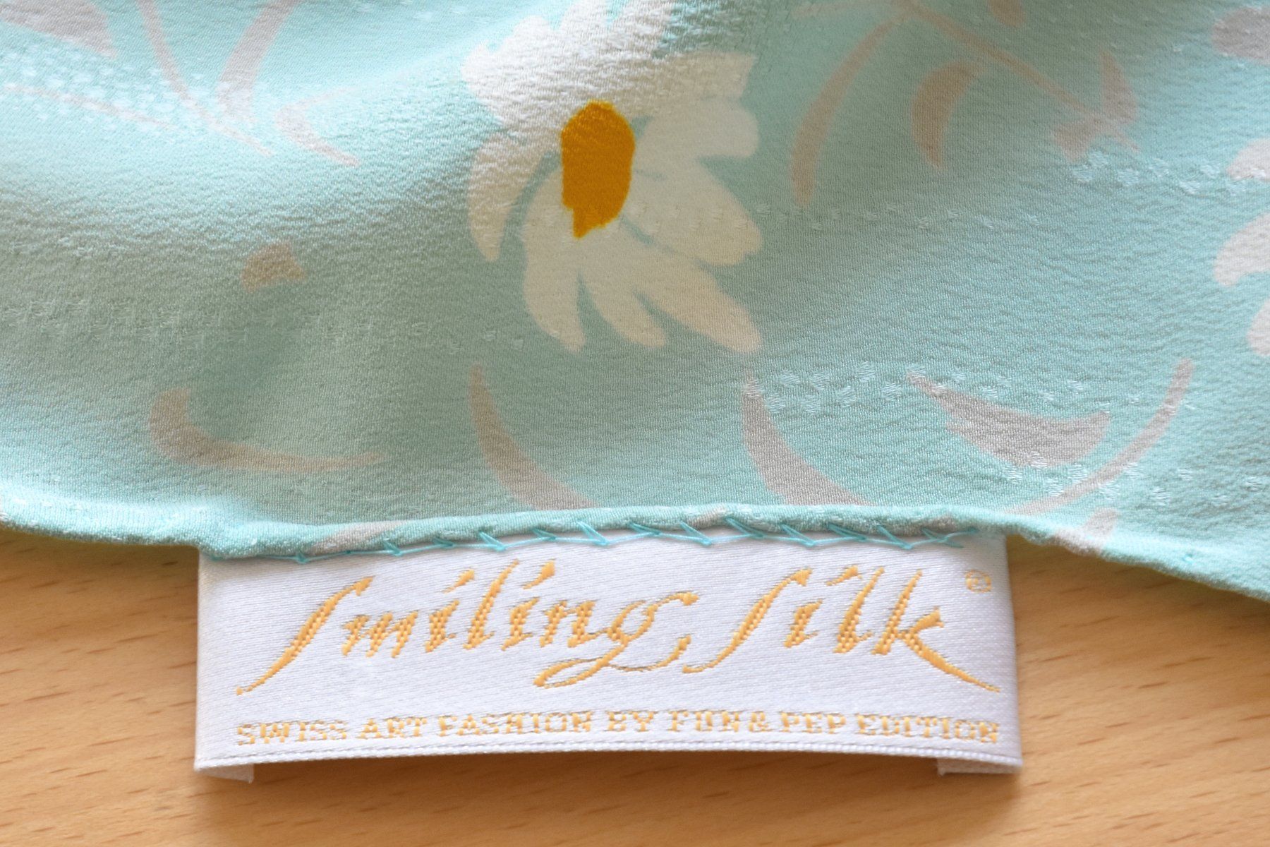 Foulard & Sciarpe: Seidenschal – Nuovo (secondo la descrizione) da Gersau venduto da ester61ella 2