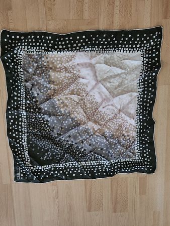 Foulard Kreier motif géométrique noir et blanc 