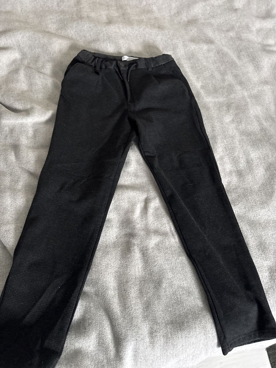 Zara Pantaloni: Zara Hose Jungs 152 – Usato da Hägendorf venduto da laumatt