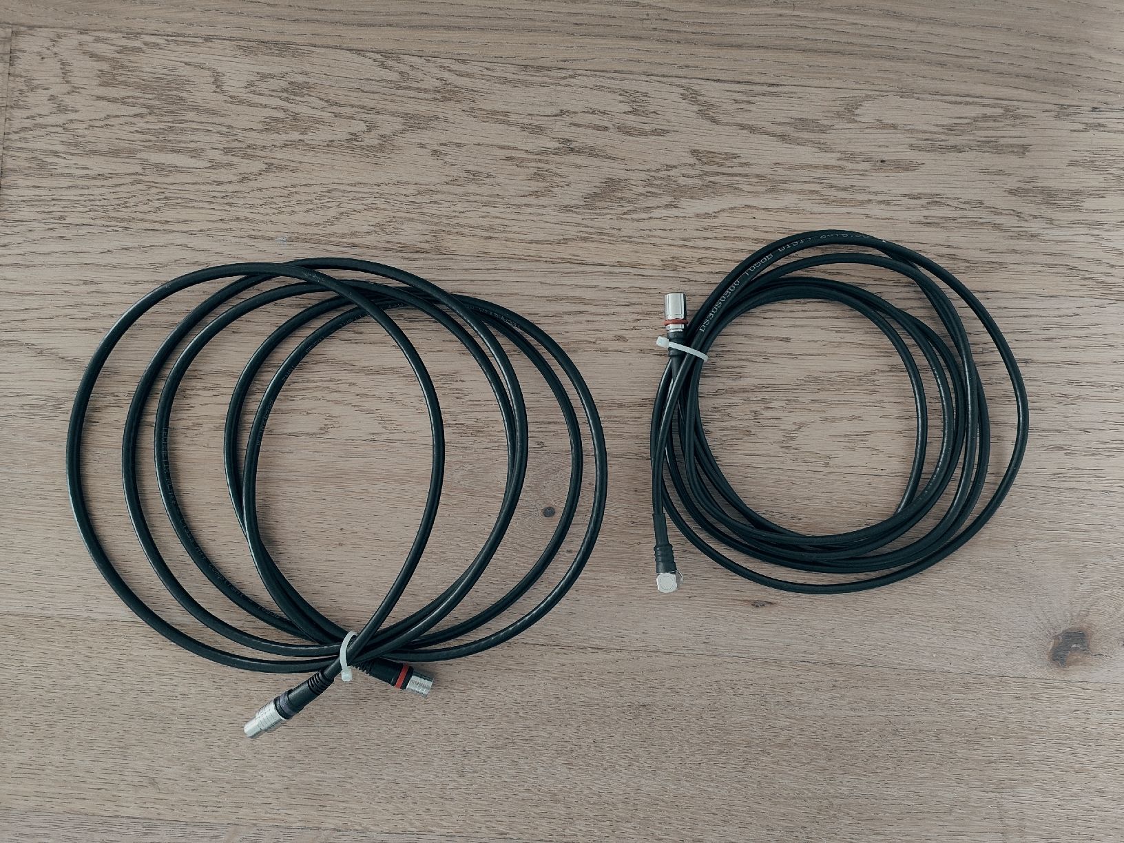 Cavi: TV Kabel – Usato da Birmensdorf ZH venduto da mku_9qbw