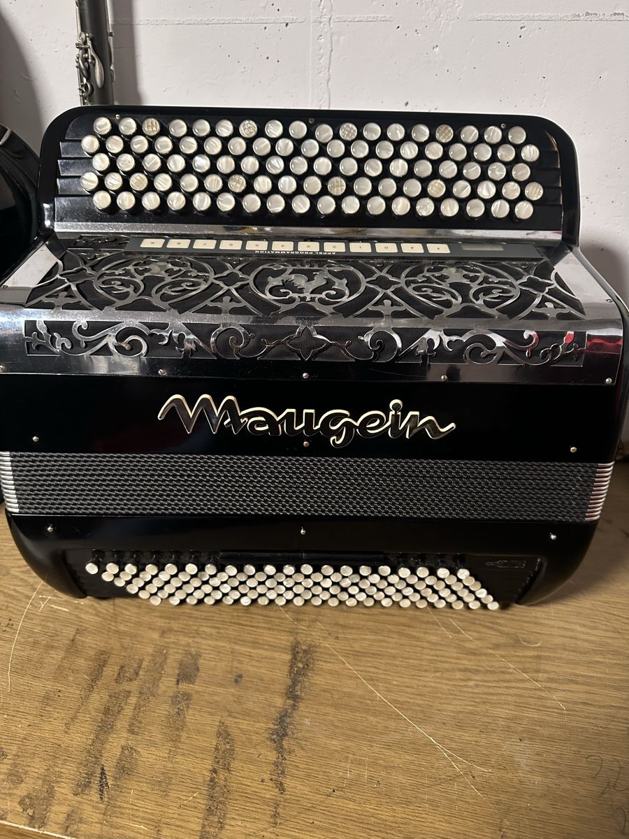 Musikinstrumente: Akkordeon Maugein – Gebraucht aus Altendorf von Ama123 5