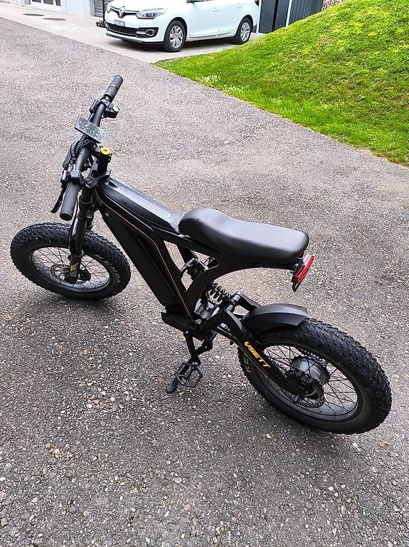 Velos: VSETT Eagle Fat Bike (500W) – Neu (gemäss Beschreibung) aus Büren SO von f93