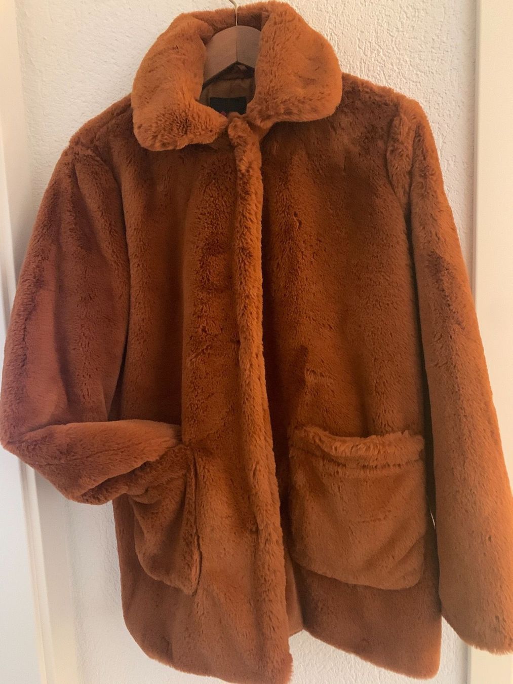 Giacche: Pelz Jacke  Kunst – Usato da Lugano venduto da Edera49