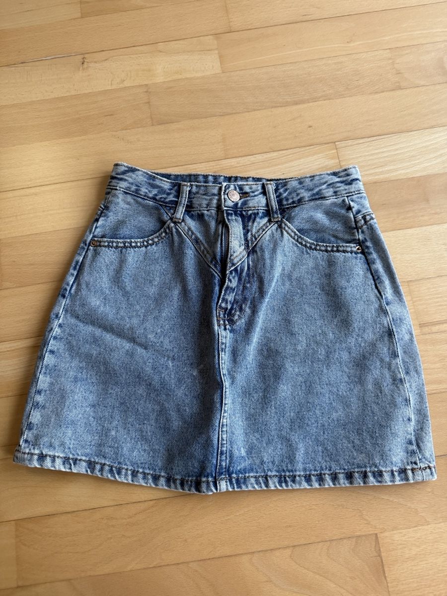 Stradivarius Gonne: Blue Denim Mini Skirt - Stradivarius – Usato da Fontainemelon venduto da erin.blm