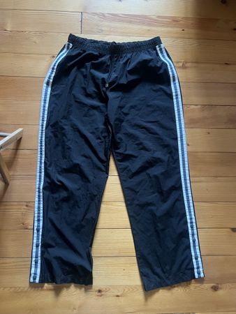 Trackpants