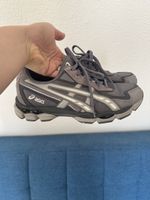 Asics shoes 